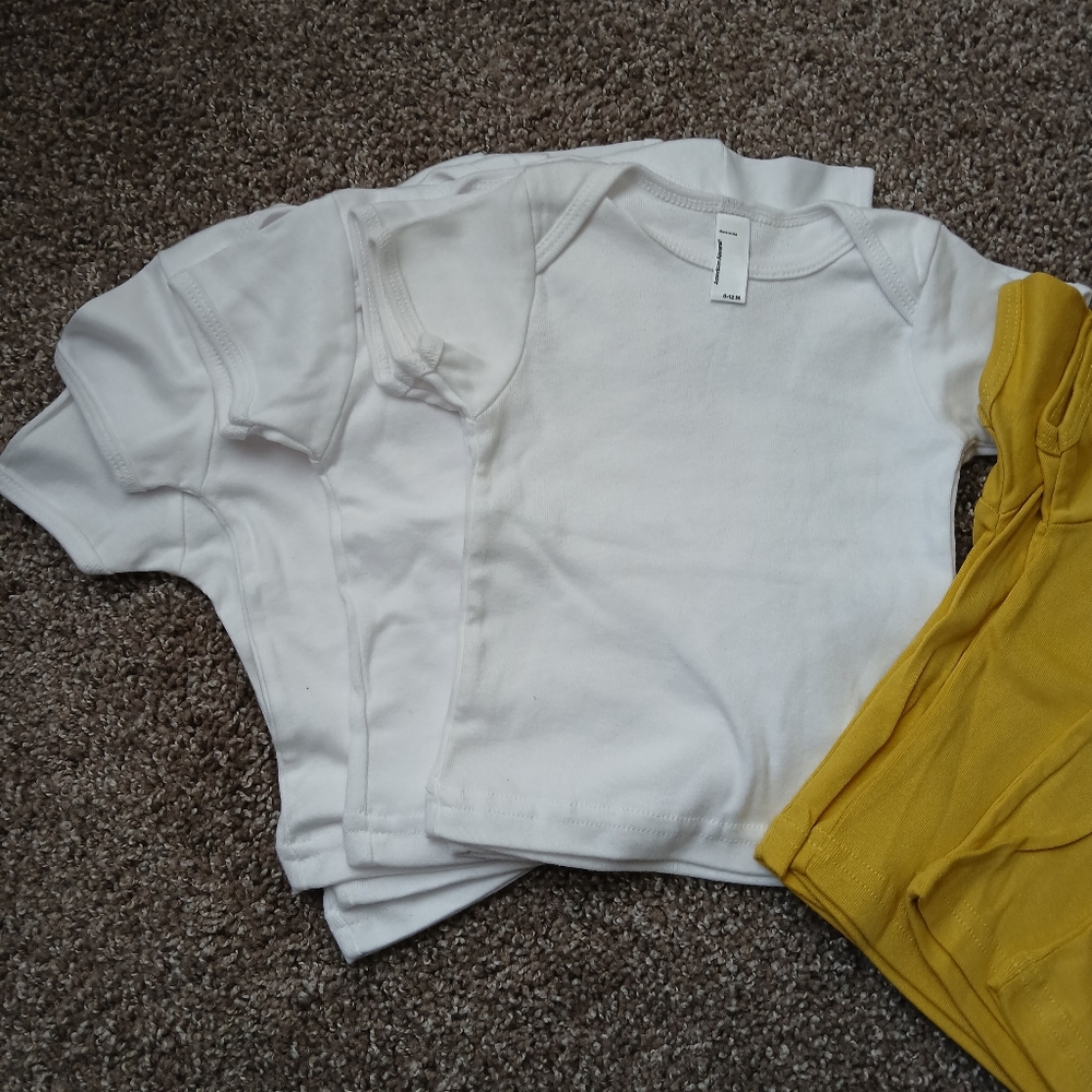 American Apparel Baby Short Sleeve Shirt Bundle | Neutral Essentials | 6-12M - Picture 2 of 6